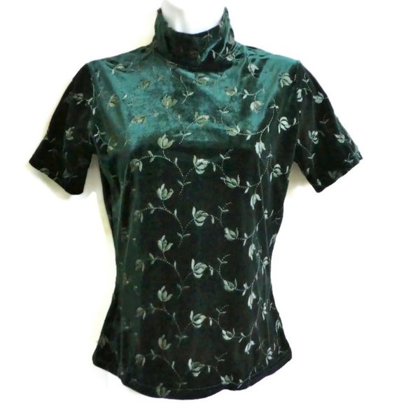 Vintage Tops - Carol Le Valley Vintage Velvet Embroidered Mock Neck Emerald Green Short Sleeve
